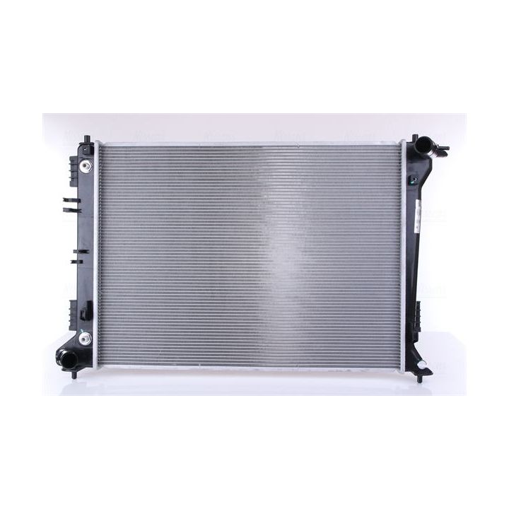 Radiatorius, variklio aušinimas NISSENS 666233