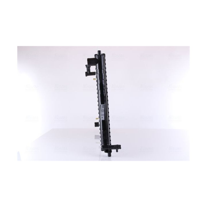 Radiatorius, variklio aušinimas NISSENS 66640