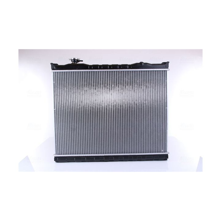 Radiatorius, variklio aušinimas NISSENS 66682