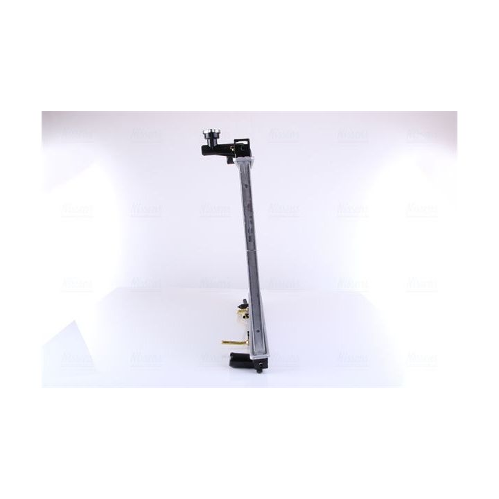 Radiatorius, variklio aušinimas NISSENS 66682