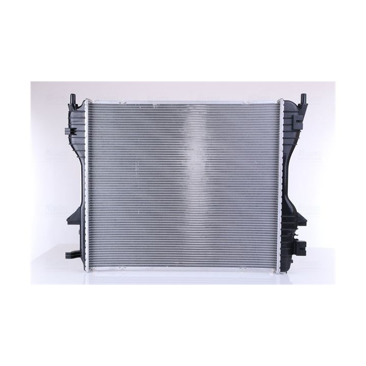 Radiatorius, variklio aušinimas NISSENS 66706