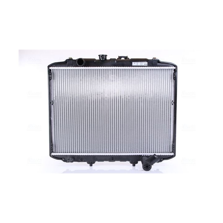 Radiatorius, variklio aušinimas NISSENS 67015