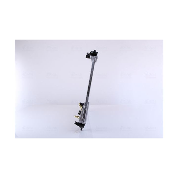 Radiatorius, variklio aušinimas NISSENS 67027