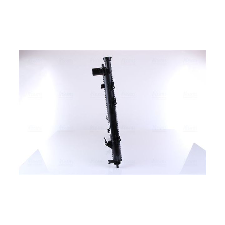 Radiatorius, variklio aušinimas NISSENS 67466