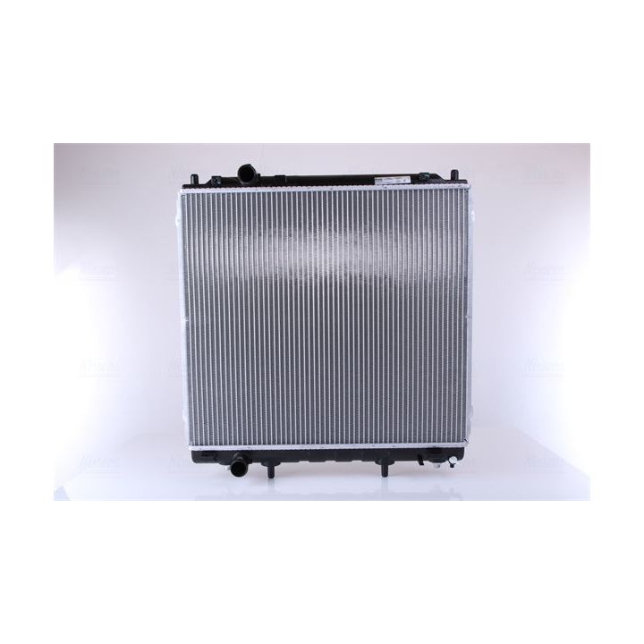 Radiatorius, variklio aušinimas NISSENS 67482