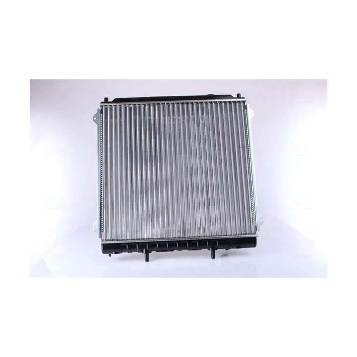 Radiatorius, variklio aušinimas NISSENS 67483