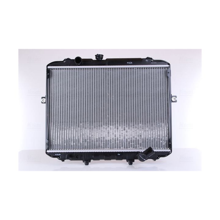 Radiatorius, variklio aušinimas NISSENS 67498