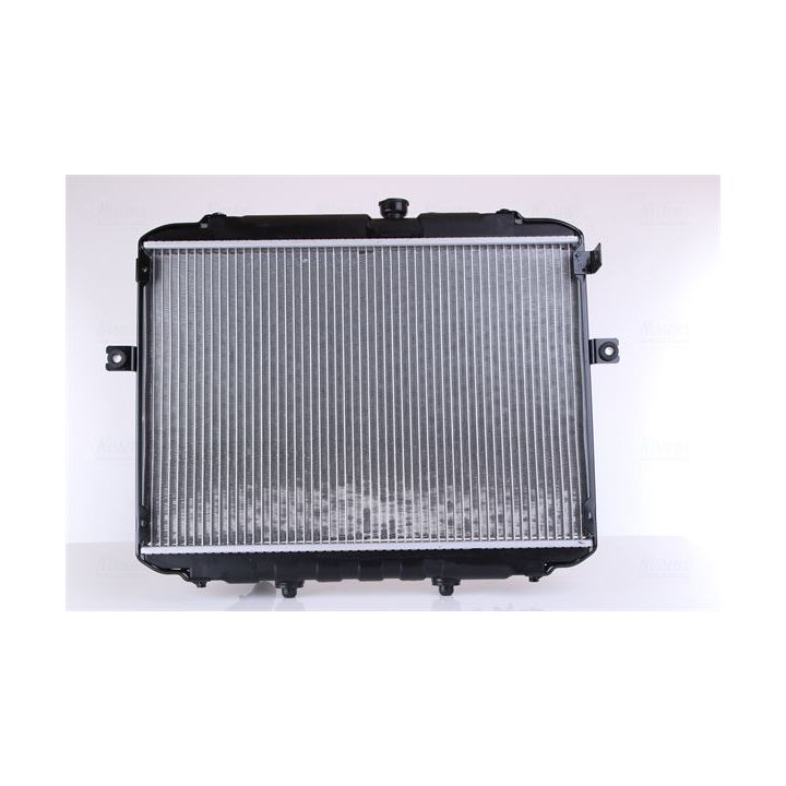 Radiatorius, variklio aušinimas NISSENS 67498