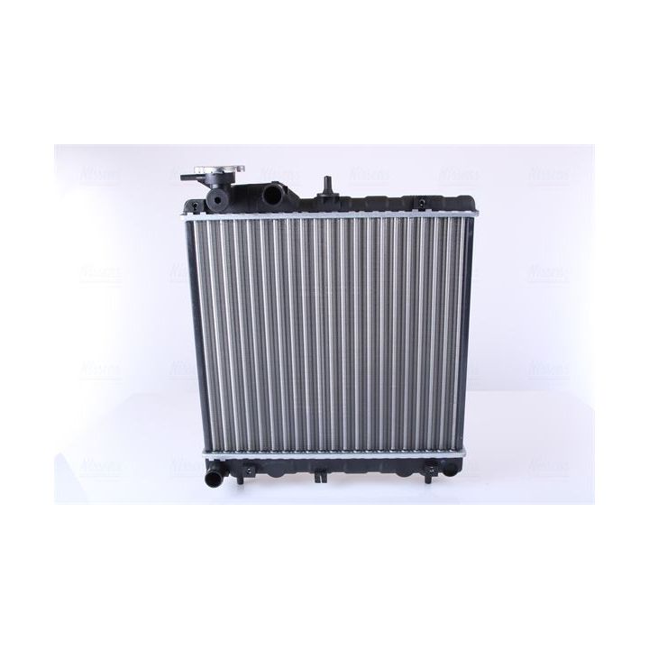 Radiatorius, variklio aušinimas NISSENS 67500A