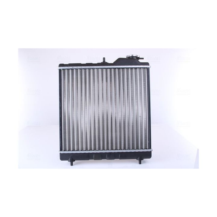 Radiatorius, variklio aušinimas NISSENS 67500A