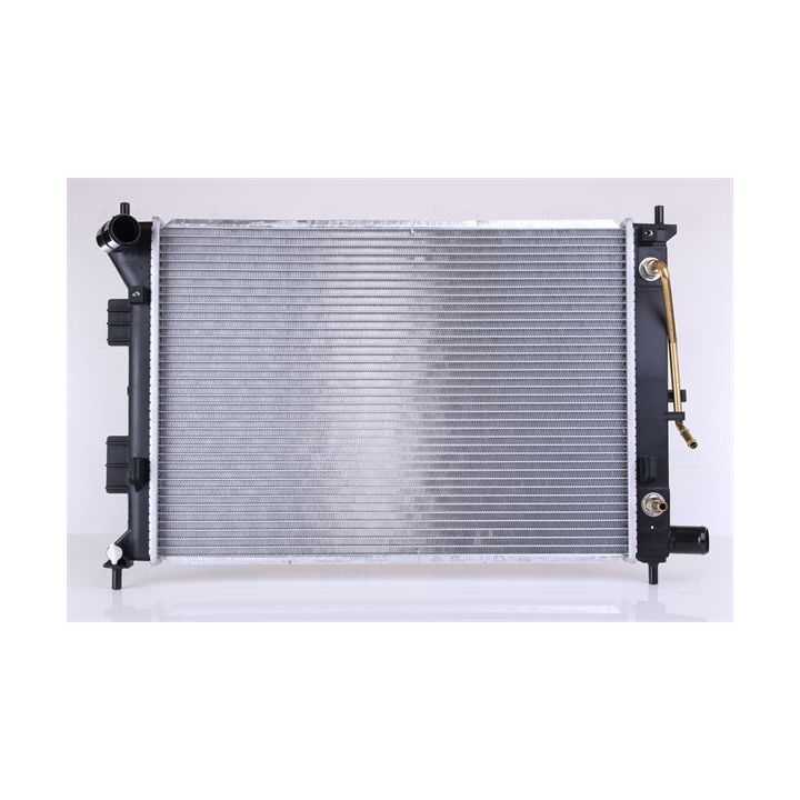 Radiatorius, variklio aušinimas NISSENS 675014