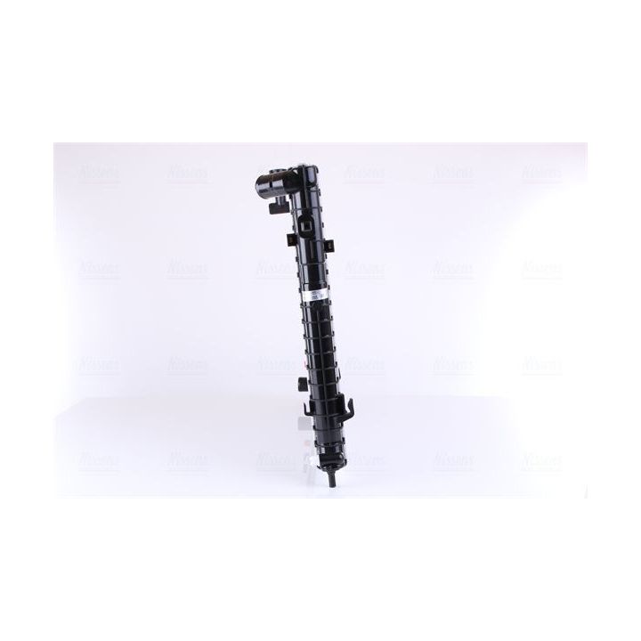 Radiatorius, variklio aušinimas NISSENS 675015