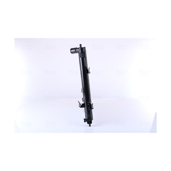 Radiatorius, variklio aušinimas NISSENS 675016