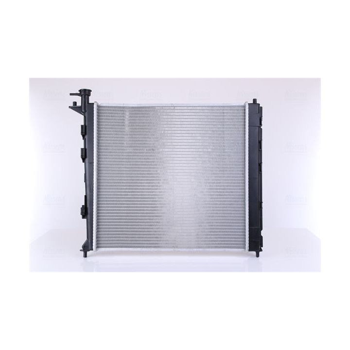 Radiatorius, variklio aušinimas NISSENS 675022