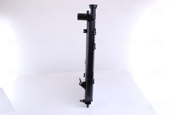 Radiatorius, variklio aušinimas NISSENS 675022