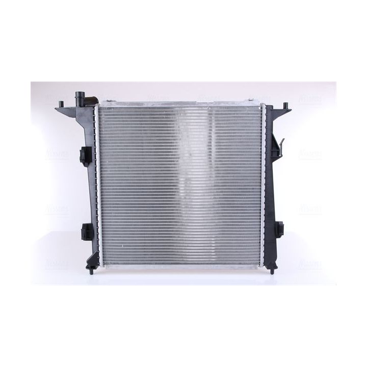 Radiatorius, variklio aušinimas NISSENS 675032