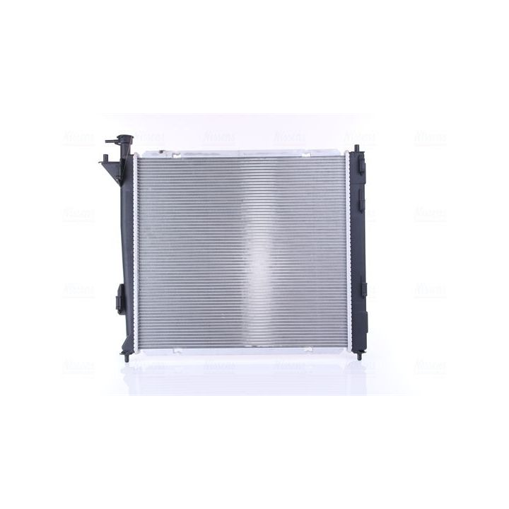 Radiatorius, variklio aušinimas NISSENS 675046