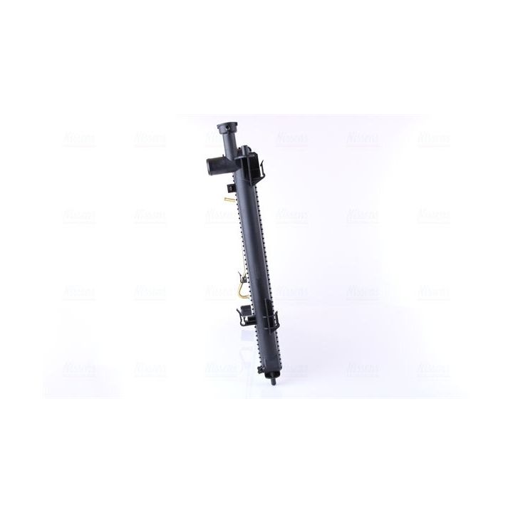 Radiatorius, variklio aušinimas NISSENS 675046