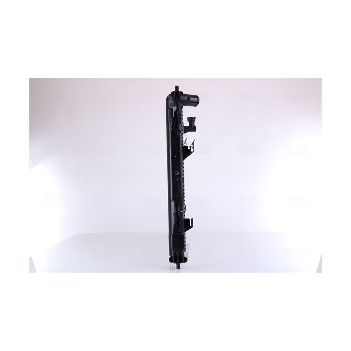 Radiatorius, variklio aušinimas NISSENS 675052