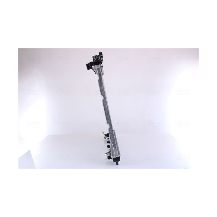 Radiatorius, variklio aušinimas NISSENS 67528