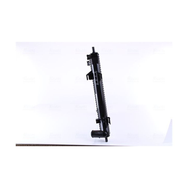 Radiatorius, variklio aušinimas NISSENS 67605