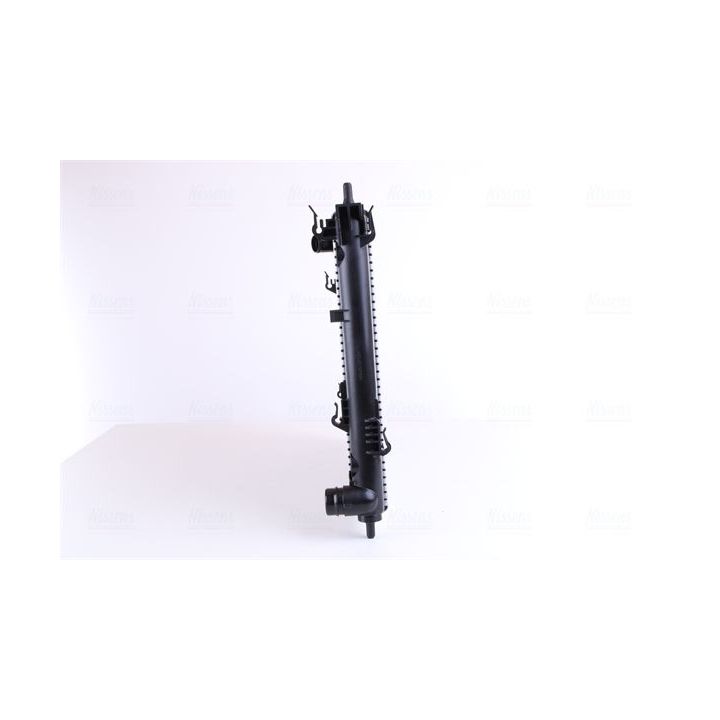 Radiatorius, variklio aušinimas NISSENS 67611