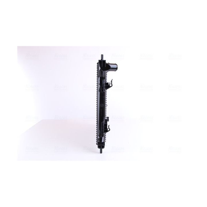 Radiatorius, variklio aušinimas NISSENS 67611