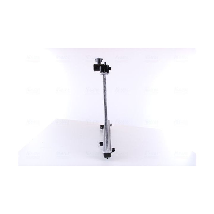 Radiatorius, variklio aušinimas NISSENS 681212