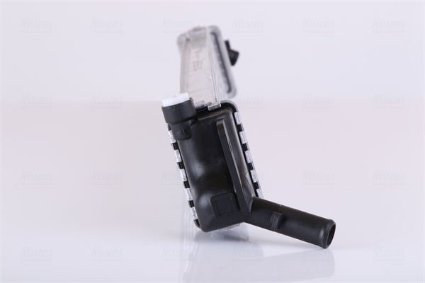 Radiatorius, variklio aušinimas NISSENS 666209