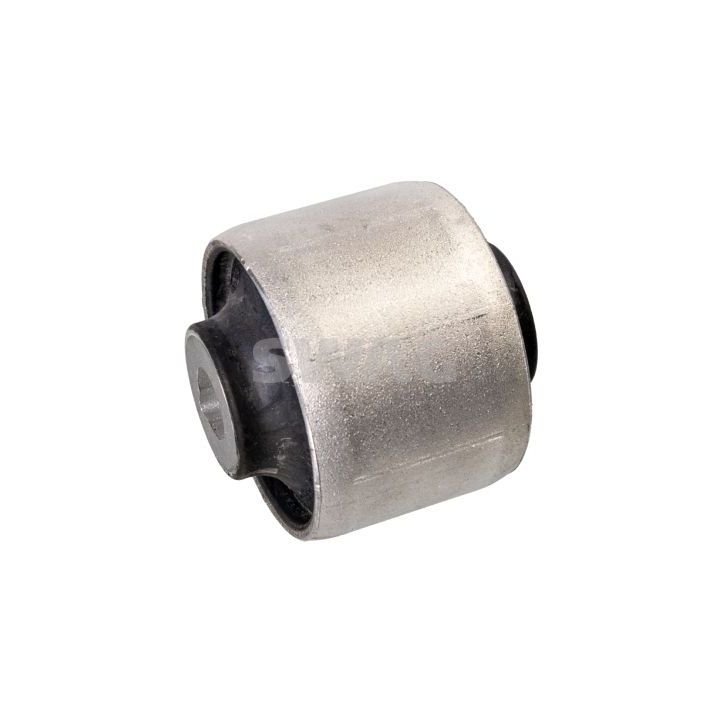 Valdymo svirties/išilginių svirčių įvorė SWAG 33 10 0220