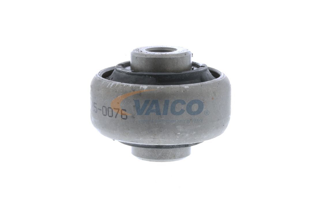 Valdymo svirties/išilginių svirčių įvorė VAICO V25-0076