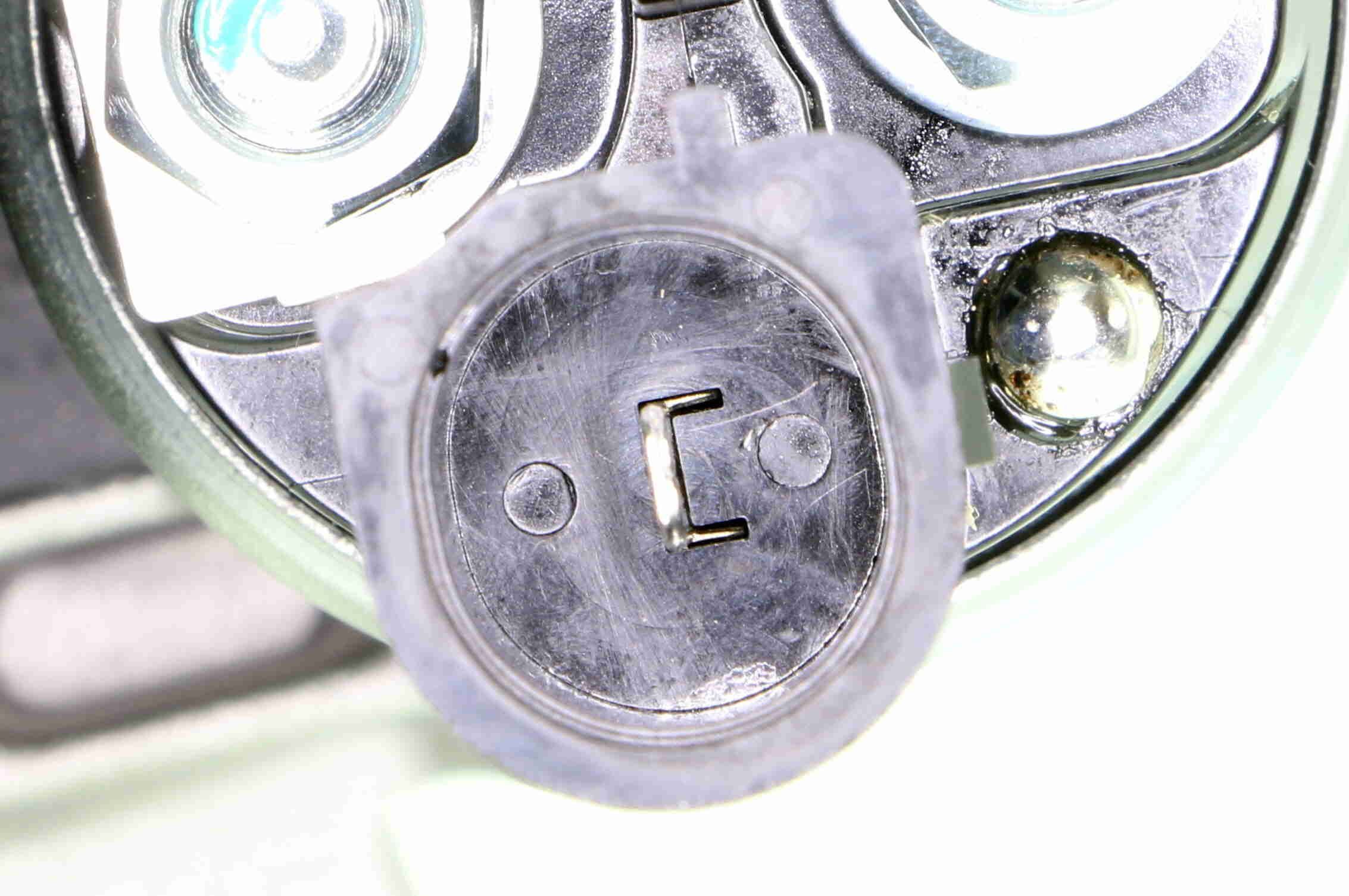 Starteris VEMO V10-12-20270