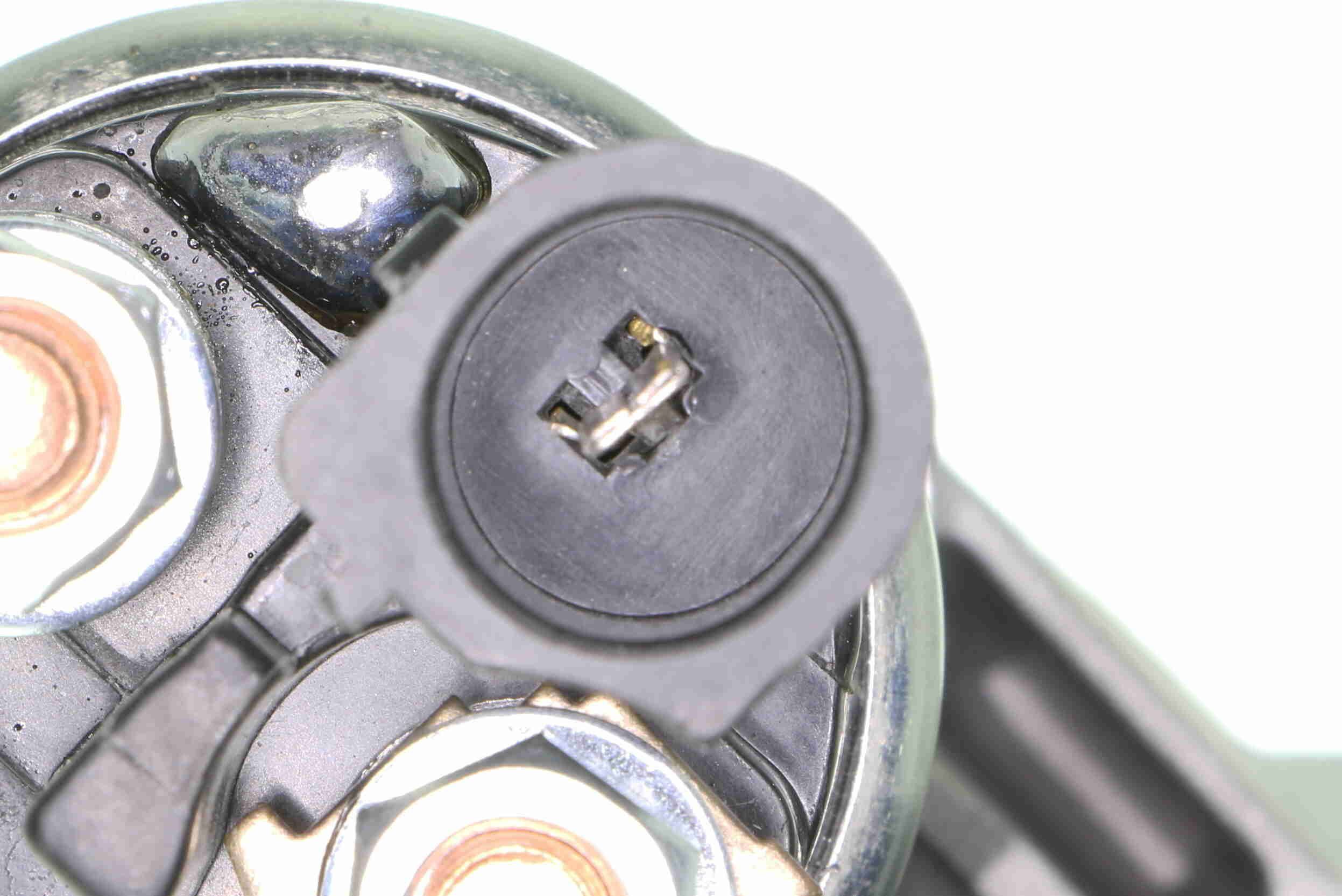 Starteris VEMO V10-12-23016