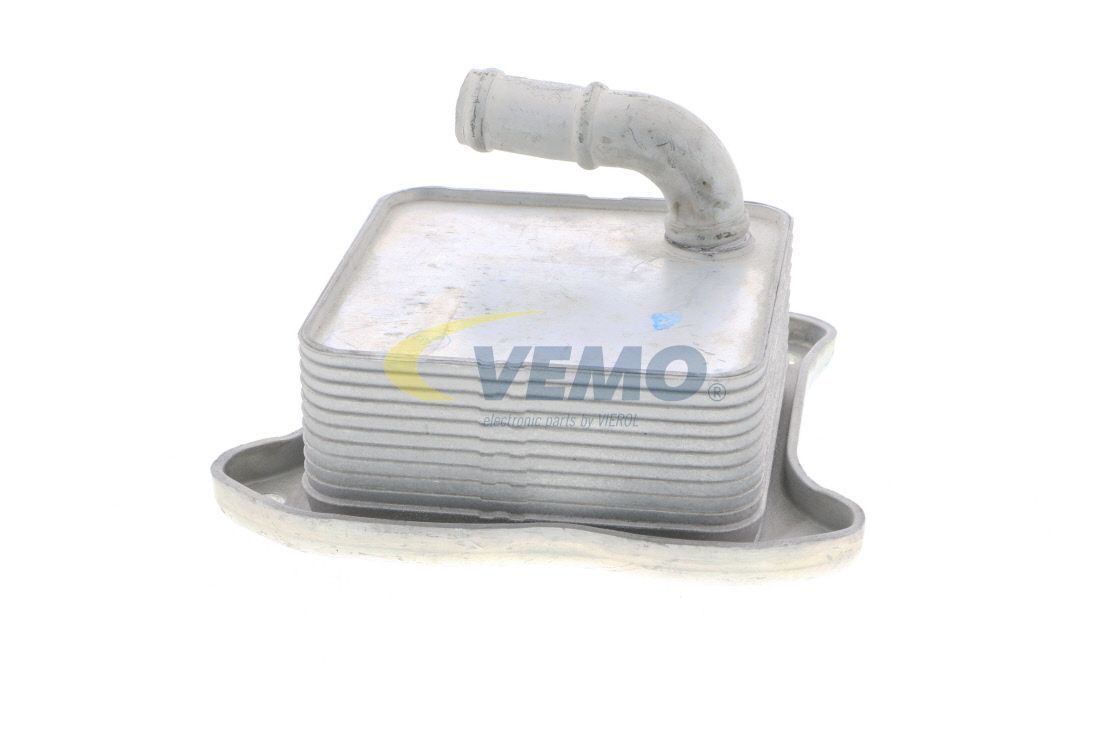 Alyvos aušintuvas, variklio alyva VEMO V15-60-6062