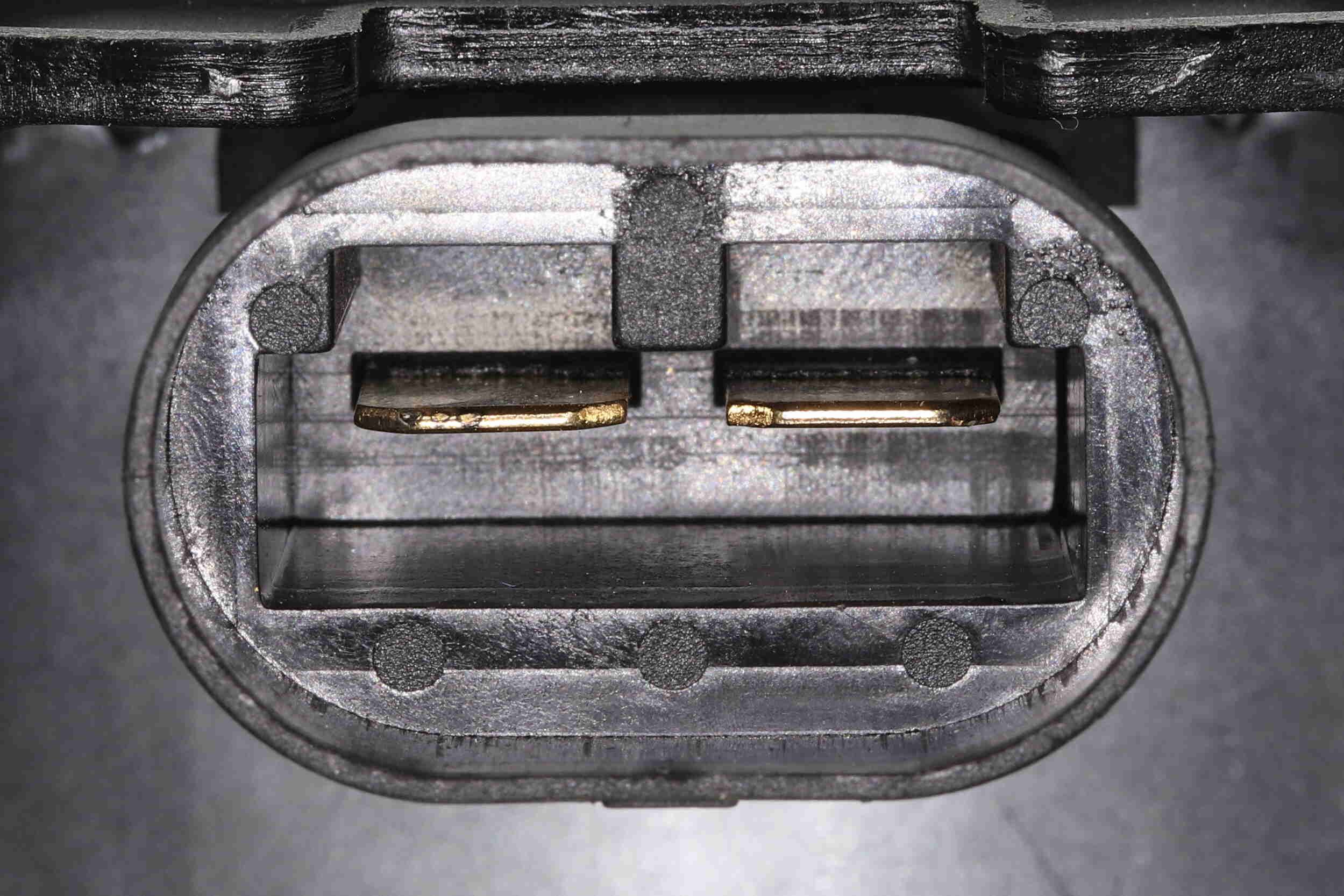 Ventiliatorius, radiatoriaus VEMO V21-01-0003