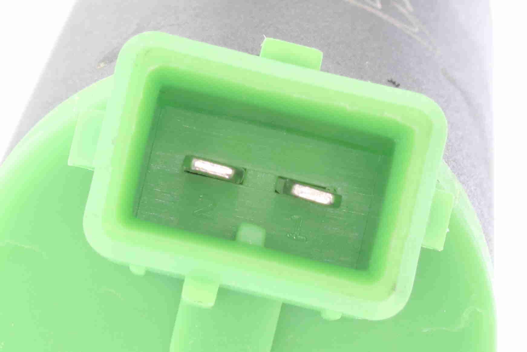 Vandens siurblys, priekinio stiklo plovimas VEMO V42-08-0003