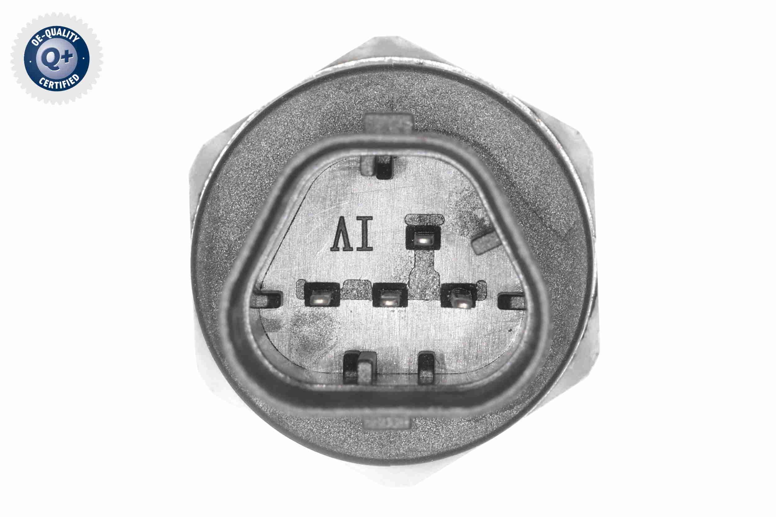 Alyvos slėgio jungiklis VEMO V32-73-0026