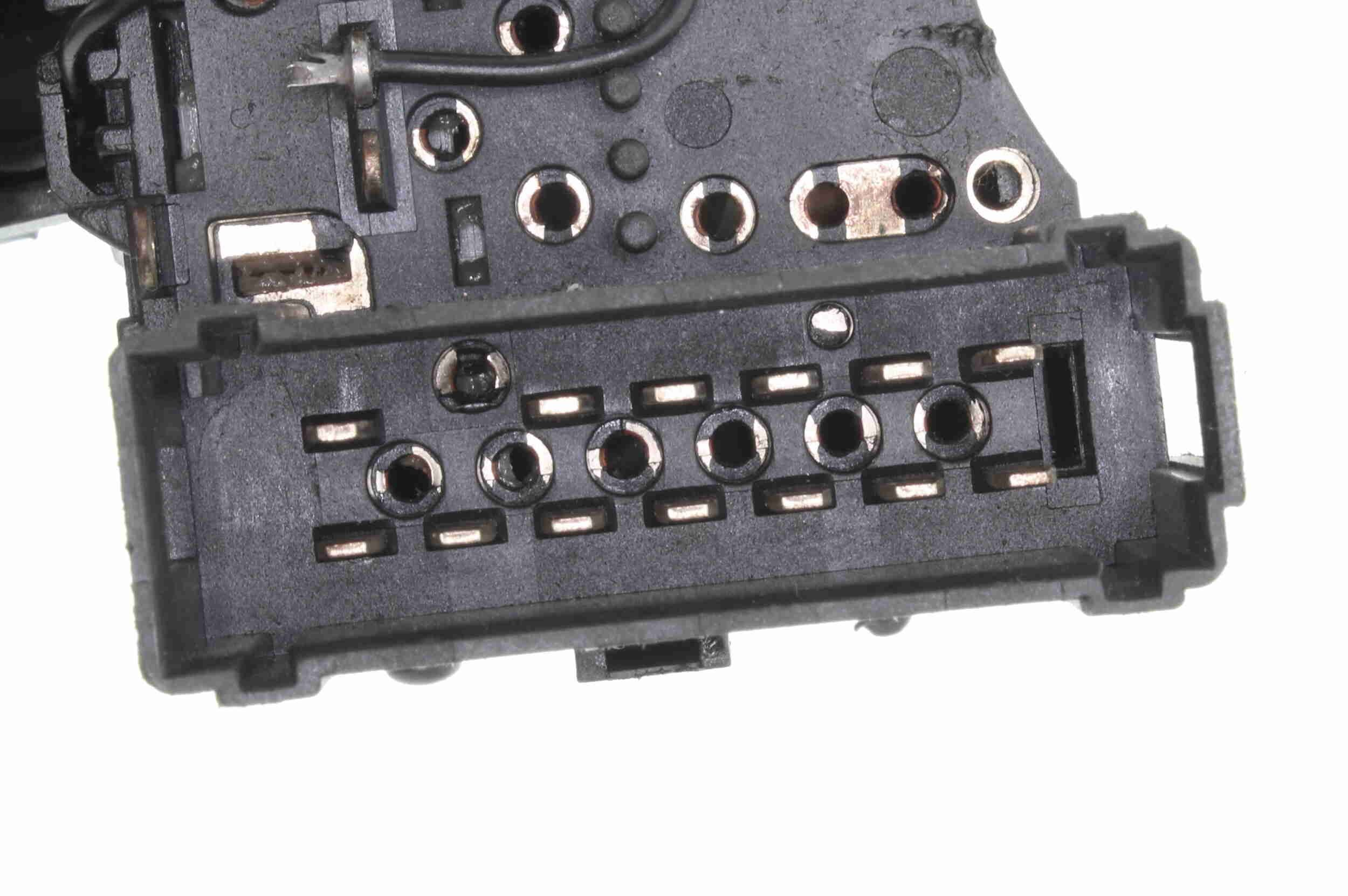 Vairo kolonėlės jungiklis VEMO V46-80-0007