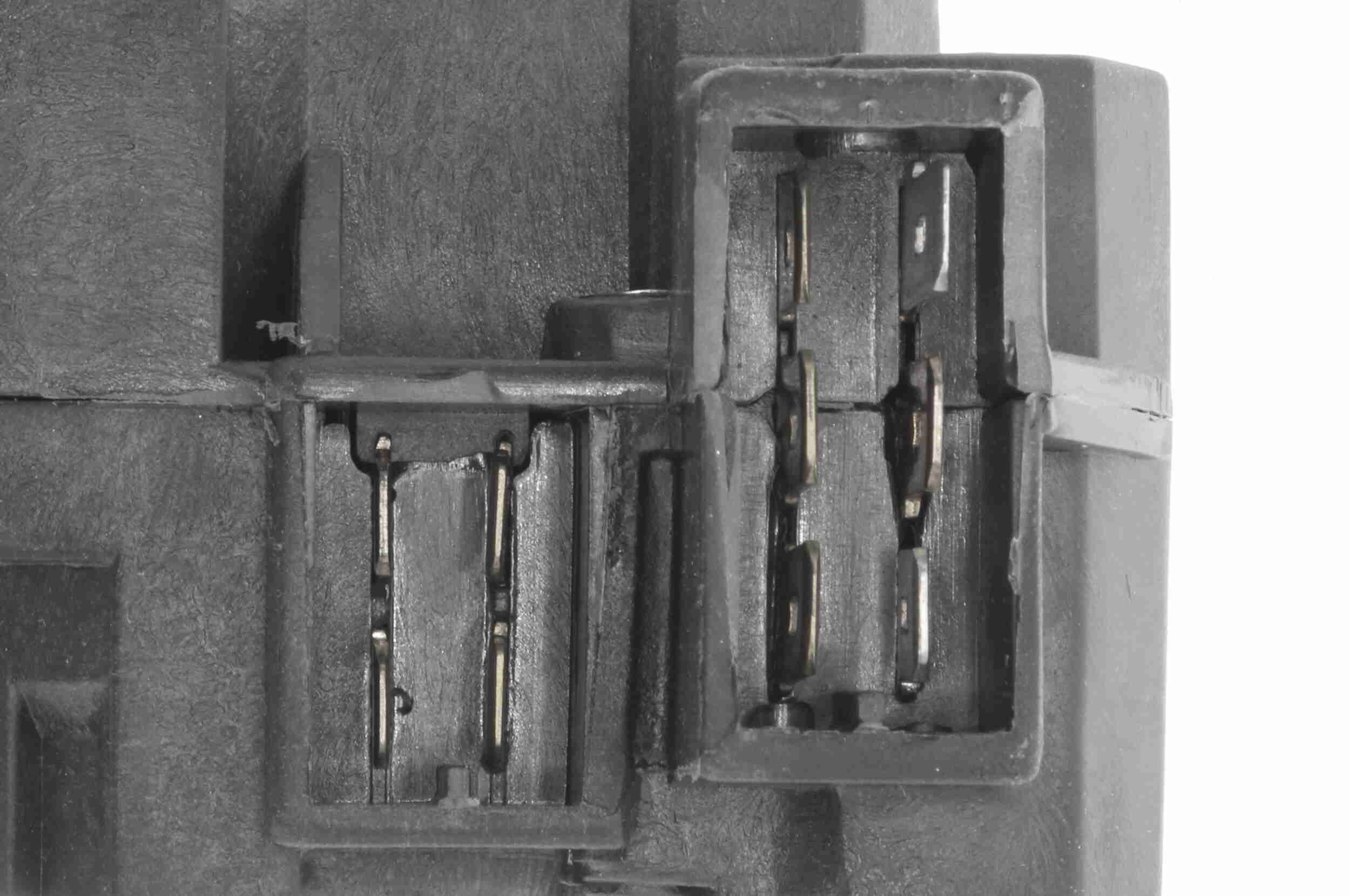 Vairo kolonėlės jungiklis VEMO V46-80-0009