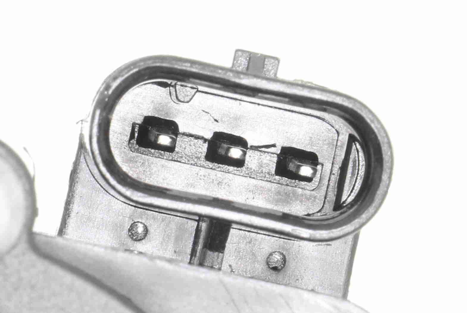 Papildomas vandens siurblys (aušinimo vandens kontūras) VEMO V20-16-0007