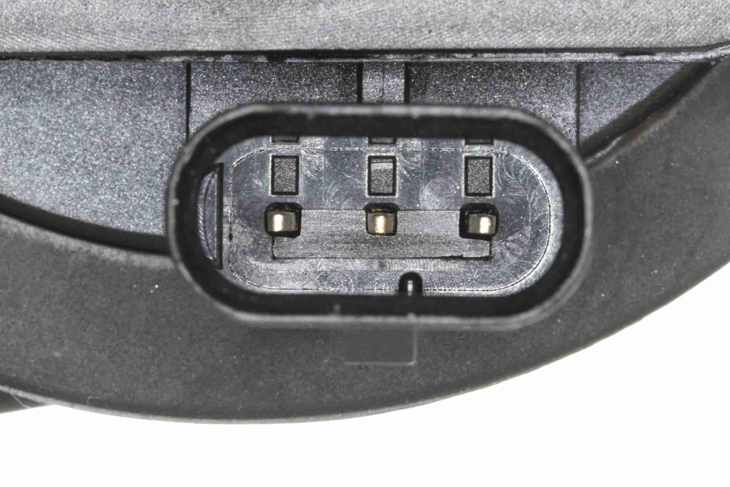 Papildomas vandens siurblys (aušinimo vandens kontūras) VEMO V20-16-0016