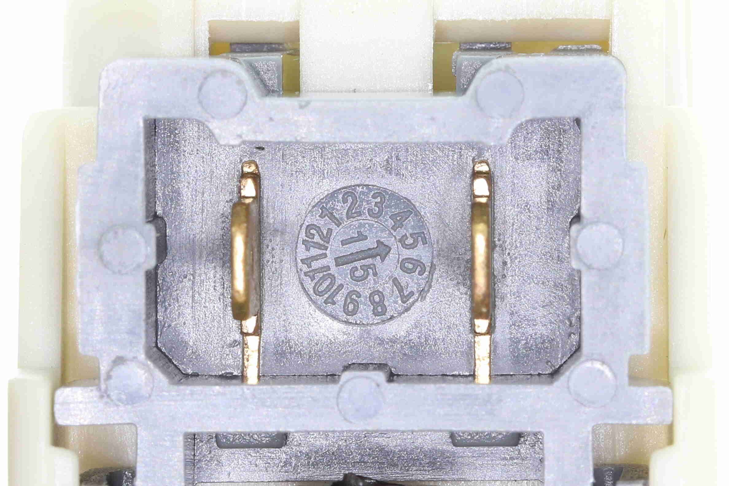 Galinių durų užraktas VEMO V46-85-0002