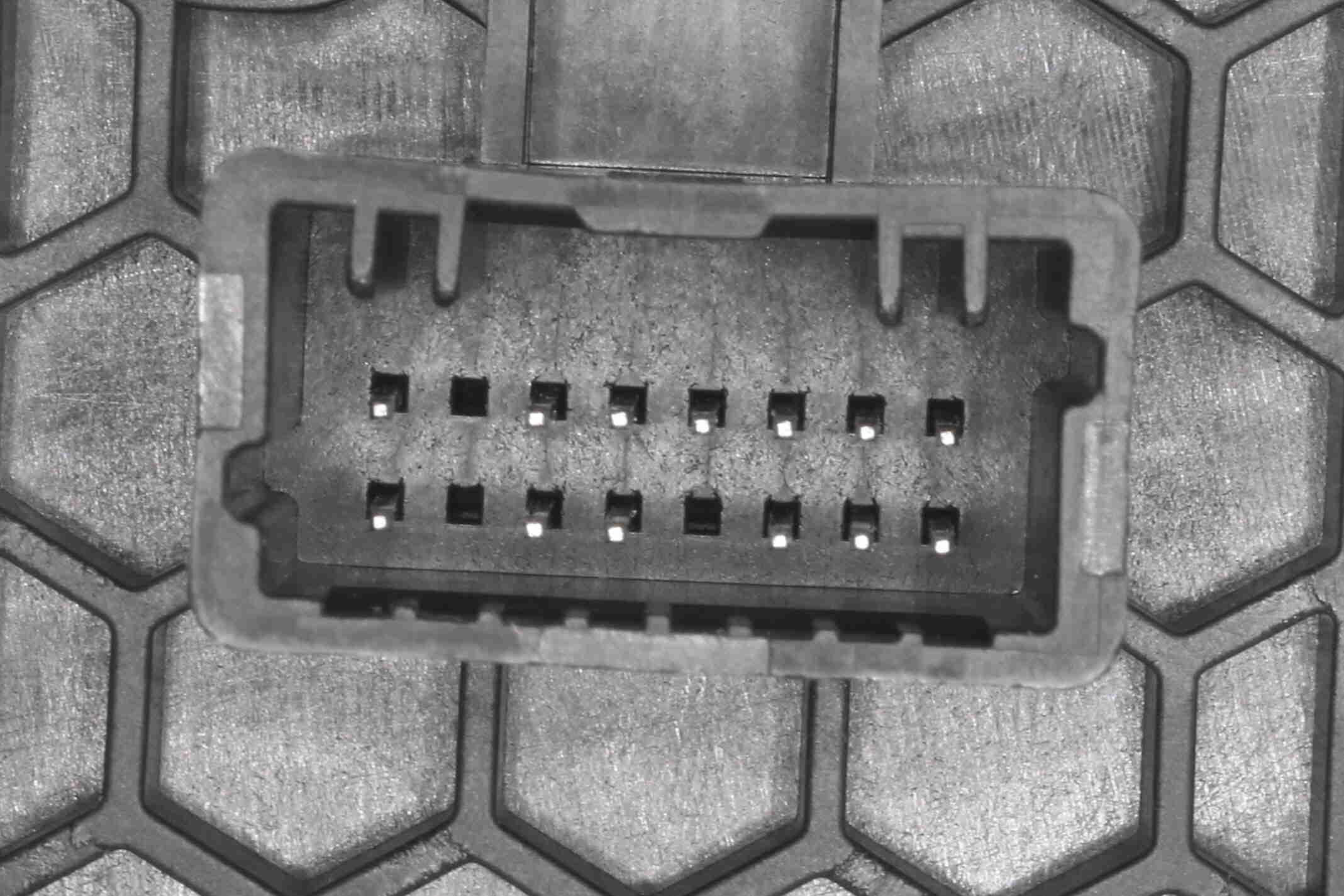 Jungiklis, lango pakėliklis VEMO V46-73-0066