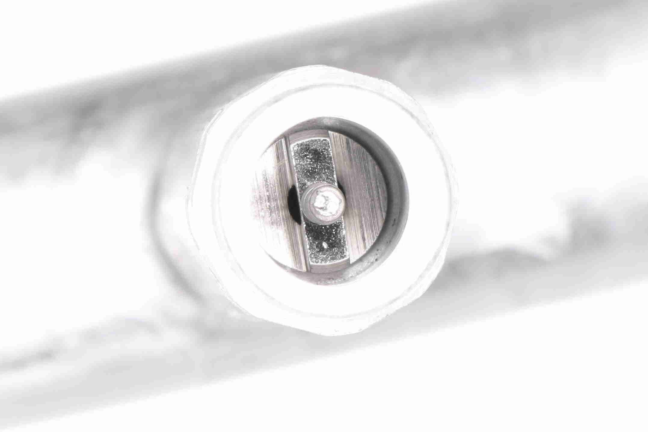 Aukšto/žemo slėgio linija, oro kondicionavimas VEMO V15-20-0004