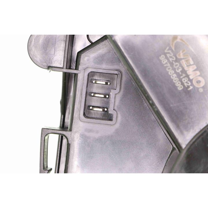 įsiurbimo ventiliatorius, kabinos oras VEMO V22-03-1821