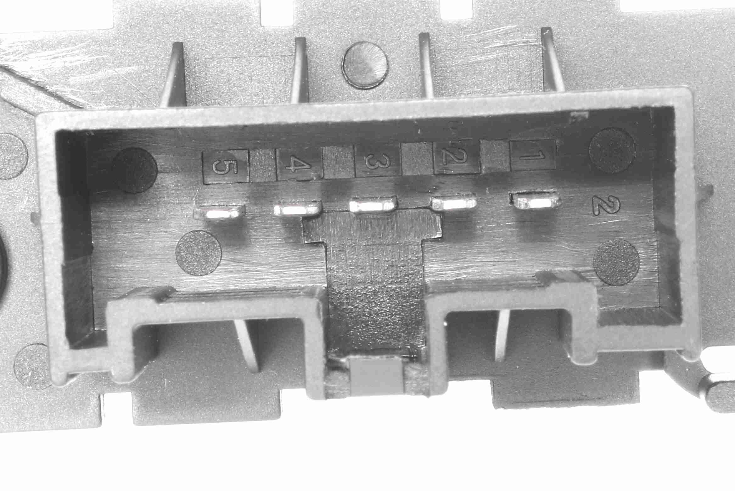 Reguliatorius, keleivio pusės ventiliatorius VEMO V24-79-0007