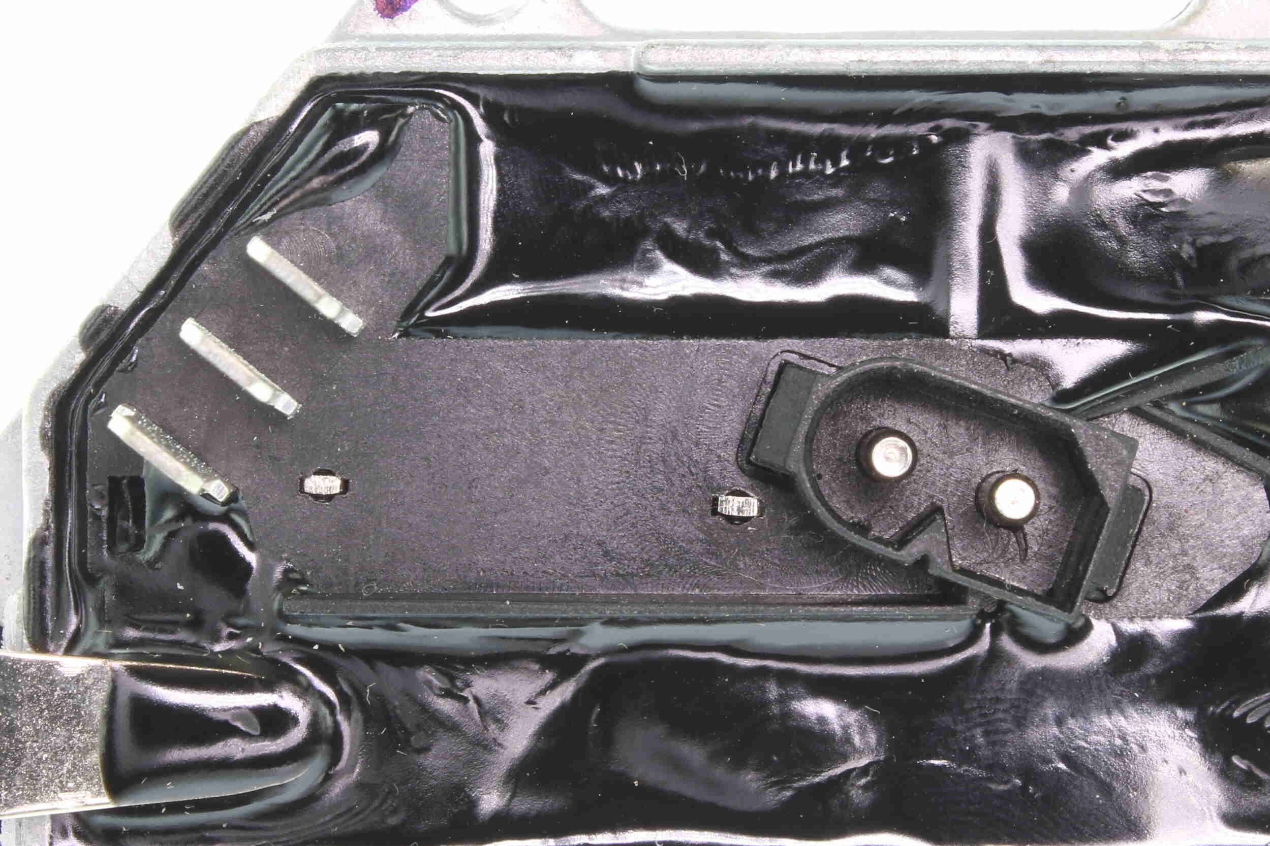 Reguliatorius, keleivio pusės ventiliatorius VEMO V42-79-0002