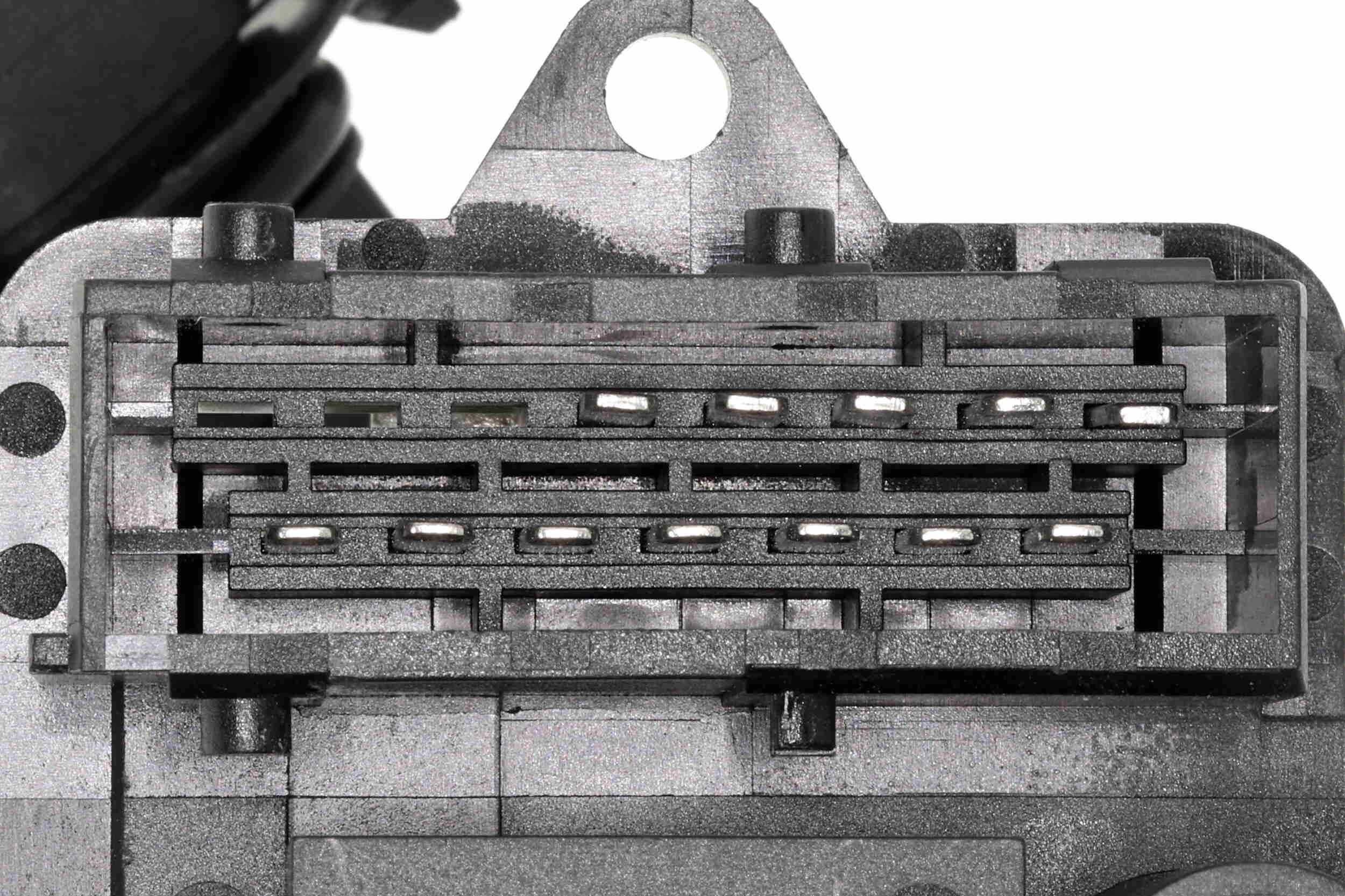 Reguliatorius, keleivio pusės ventiliatorius VEMO V46-79-0045