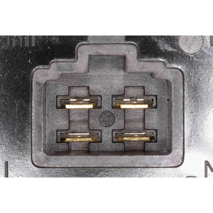 Reguliatorius, keleivio pusės ventiliatorius VEMO V48-79-0006