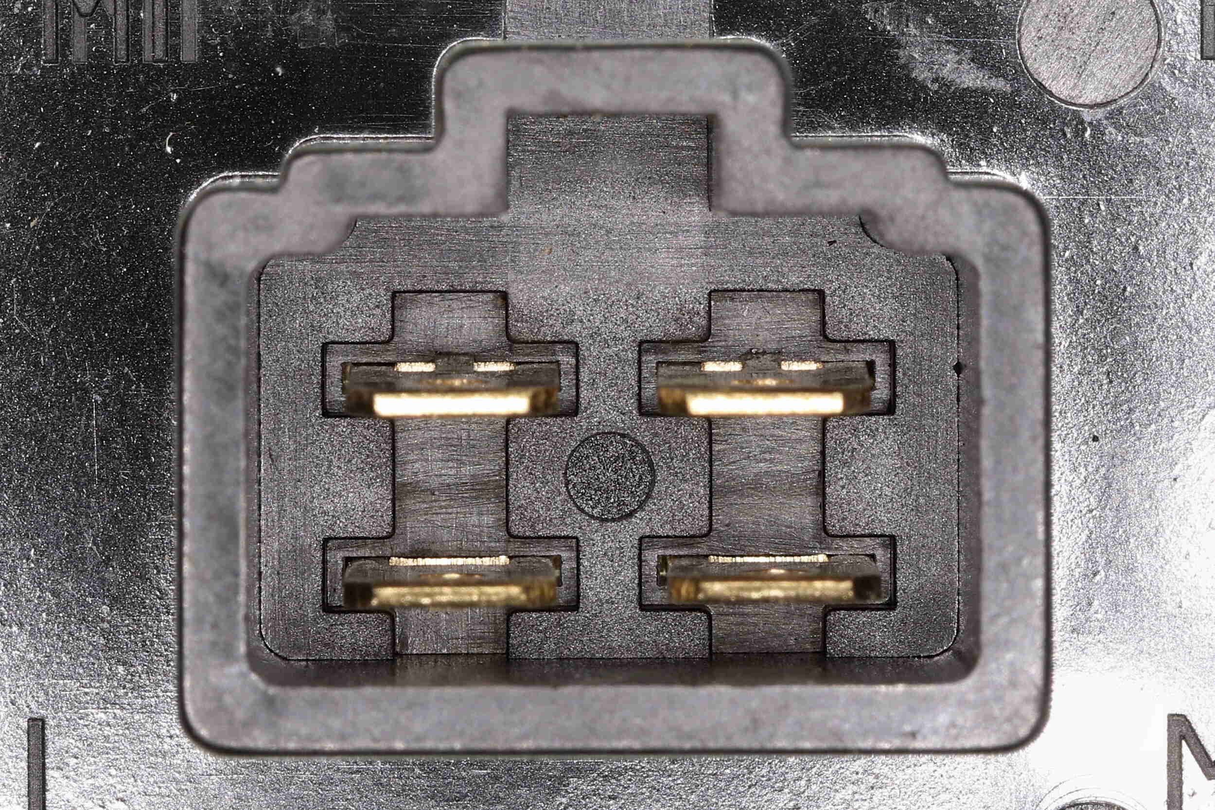 Reguliatorius, keleivio pusės ventiliatorius VEMO V48-79-0006